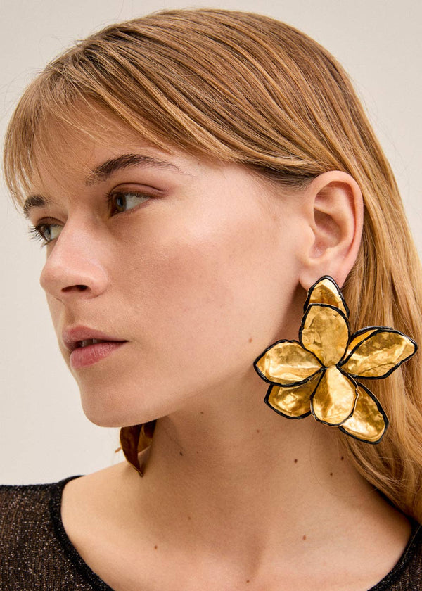 OVER FLOWER EARRINGS