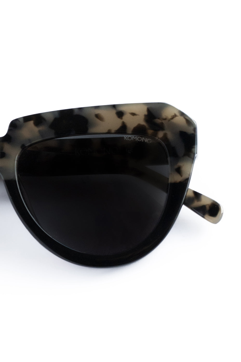 SUNGLASSES (010) - BLACK